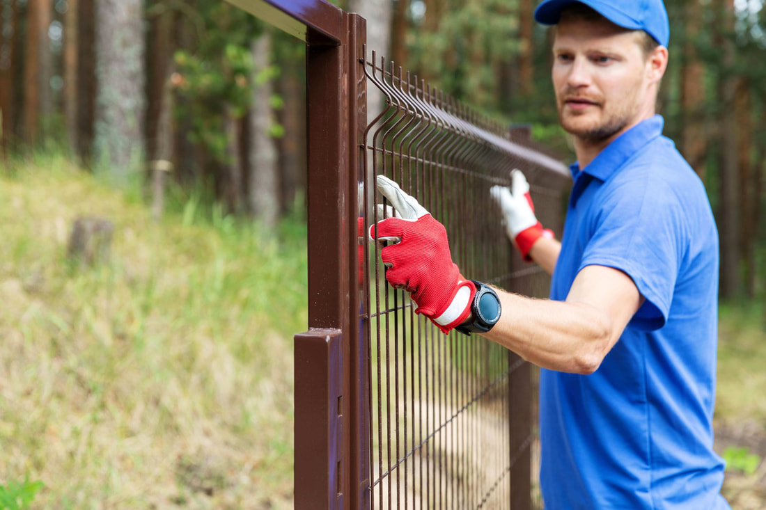 Upcountry Maui fence contractor